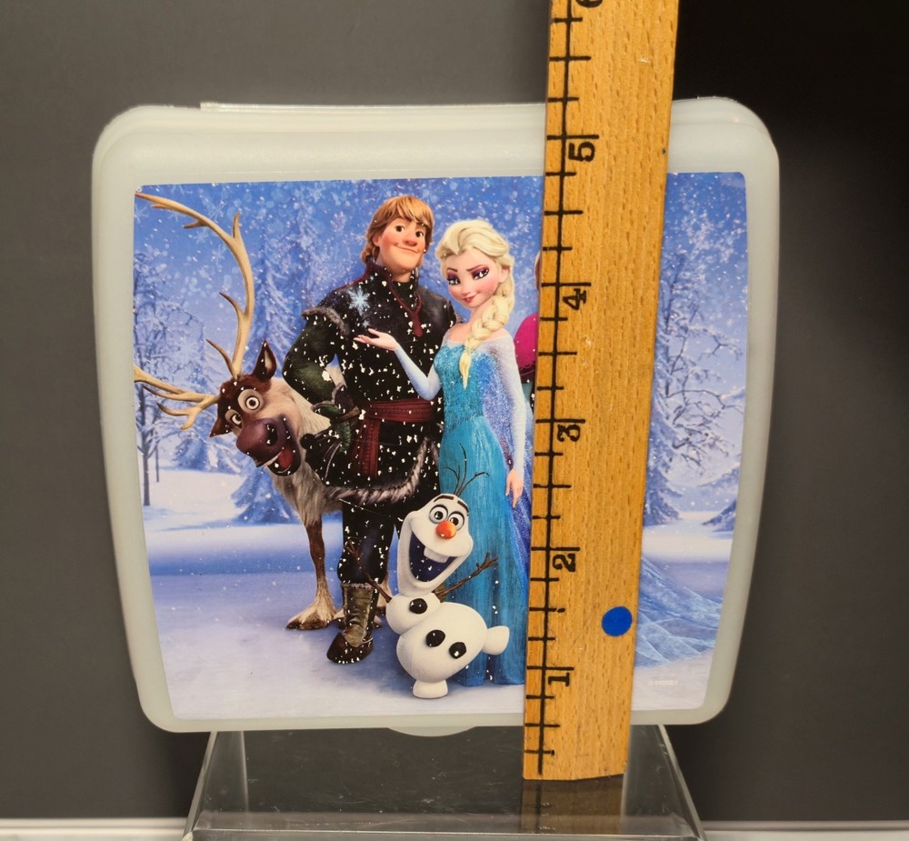 Tupperware Frozen Sandwich Keeper
