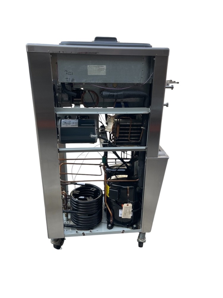 Taylor C794-33 Machine, Water Cooled, 3 Phase