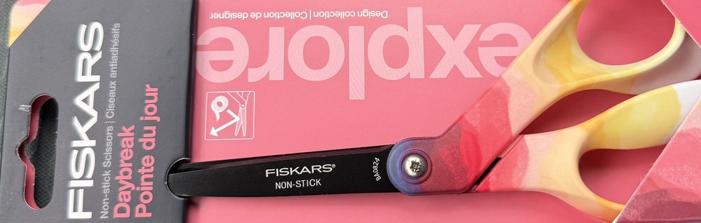 Fiskars Explore Collection Non-Stick Pattern Scissors: 8 in. / 1-pack (Daybreak)