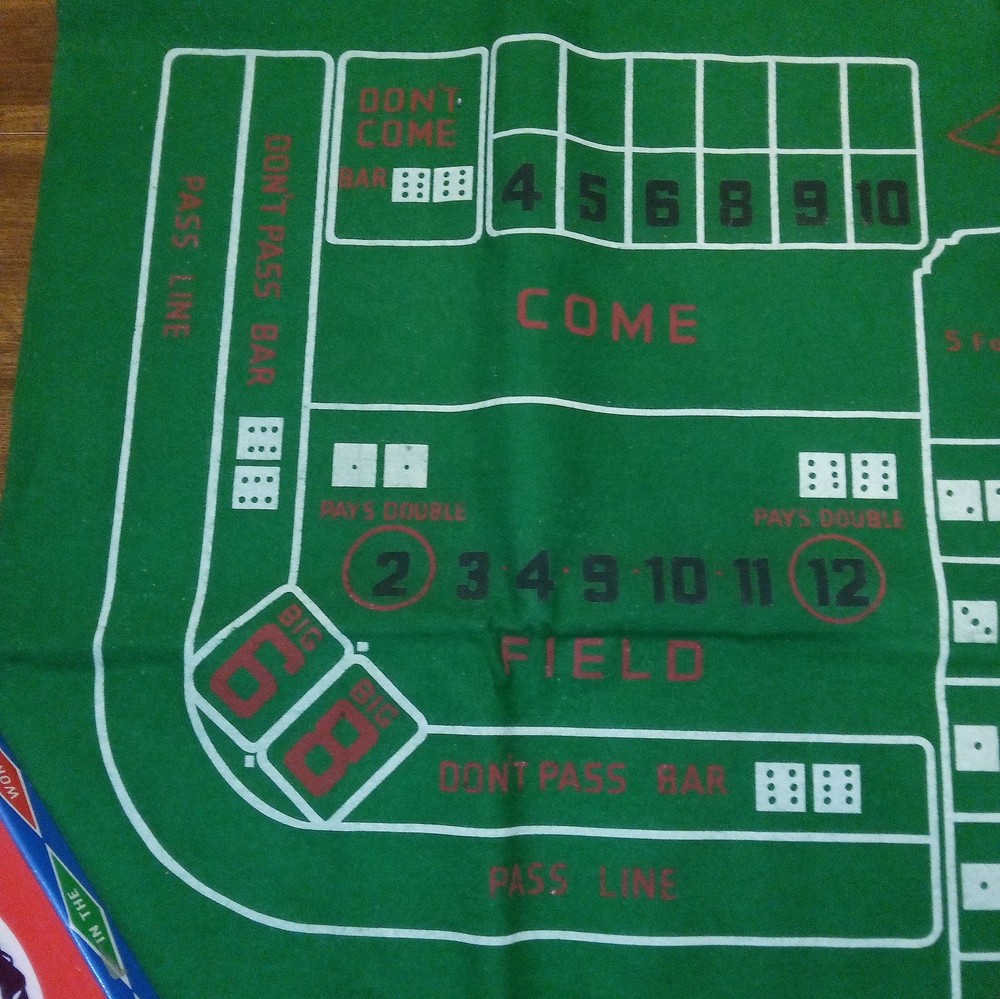 Vtg. E.S. Lowe Nevada Craps Layout Cloth, Dice, Book.