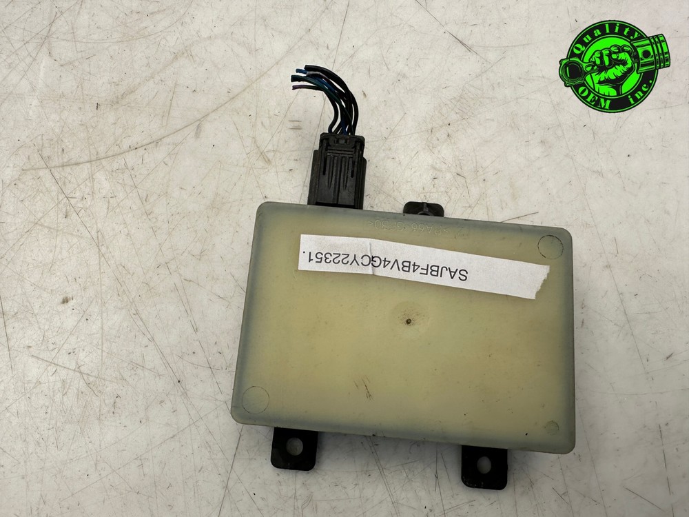 2016-2020 JAGUAR XE XF F-PACE REAR LEFT / RIGHT BLIND SPOT SENSOR CONTROL MODULE