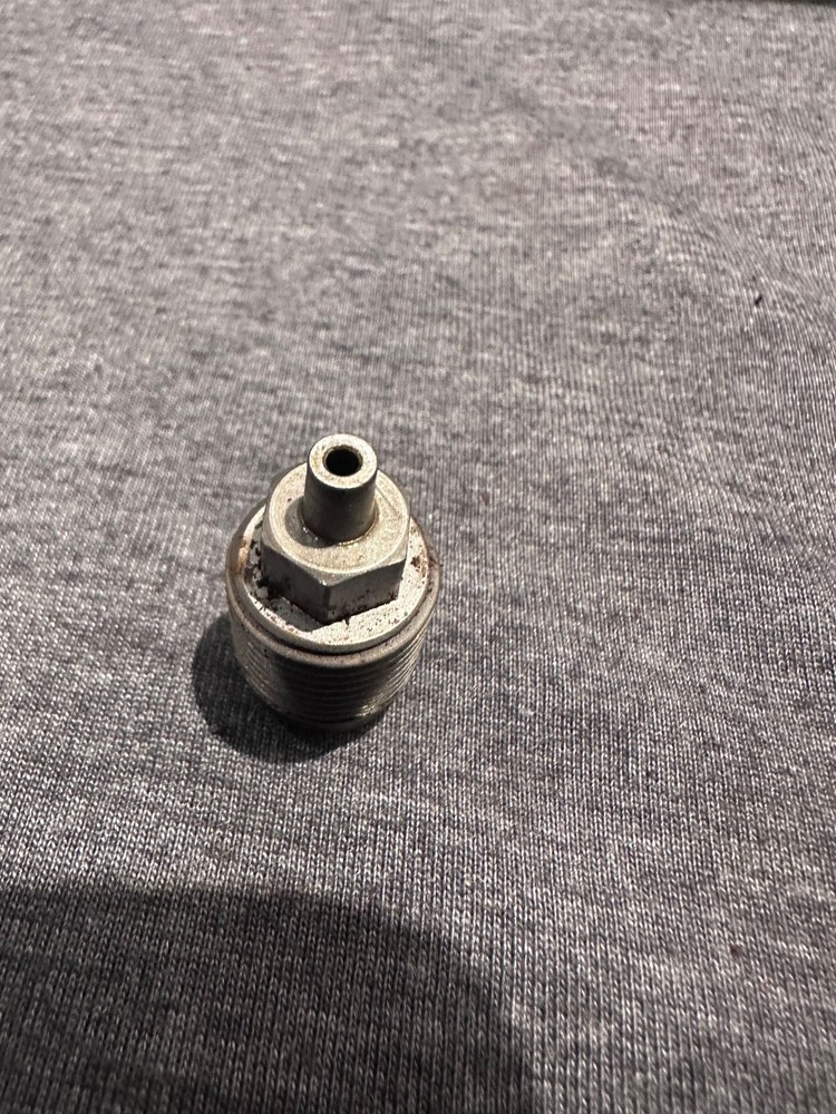 White Muzzleloading Systems G Series Breech Plug #11 Cap RARE