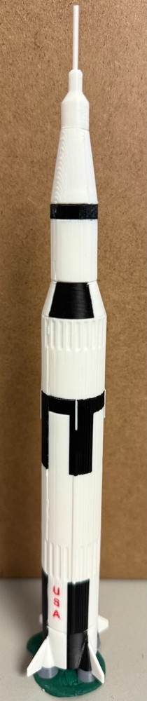 Saturn V Model Rocket Kit