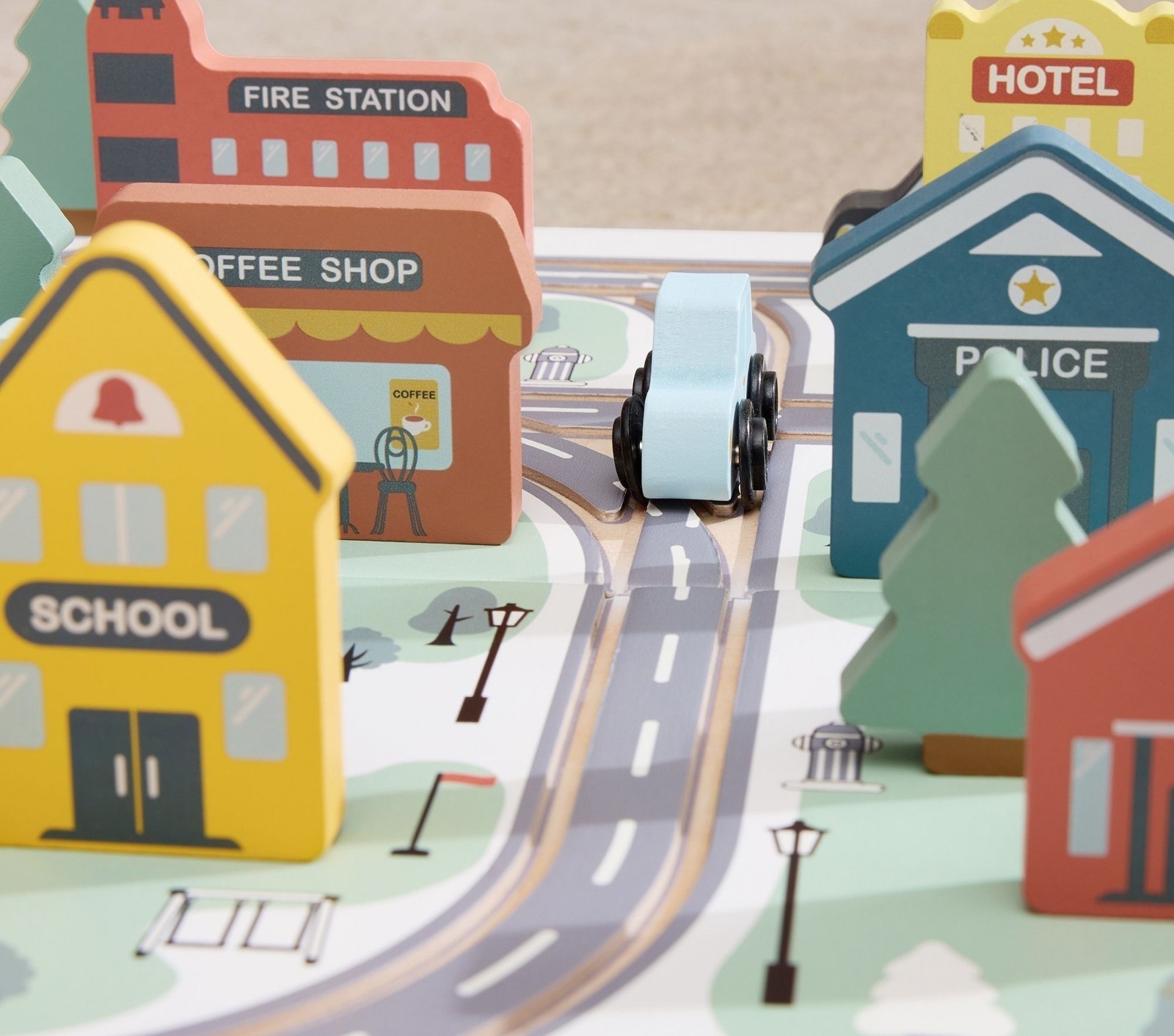 Pottery Barn Kids Neighborhood Train Set Wooden 24 Pc Carrying Case NEW In Box