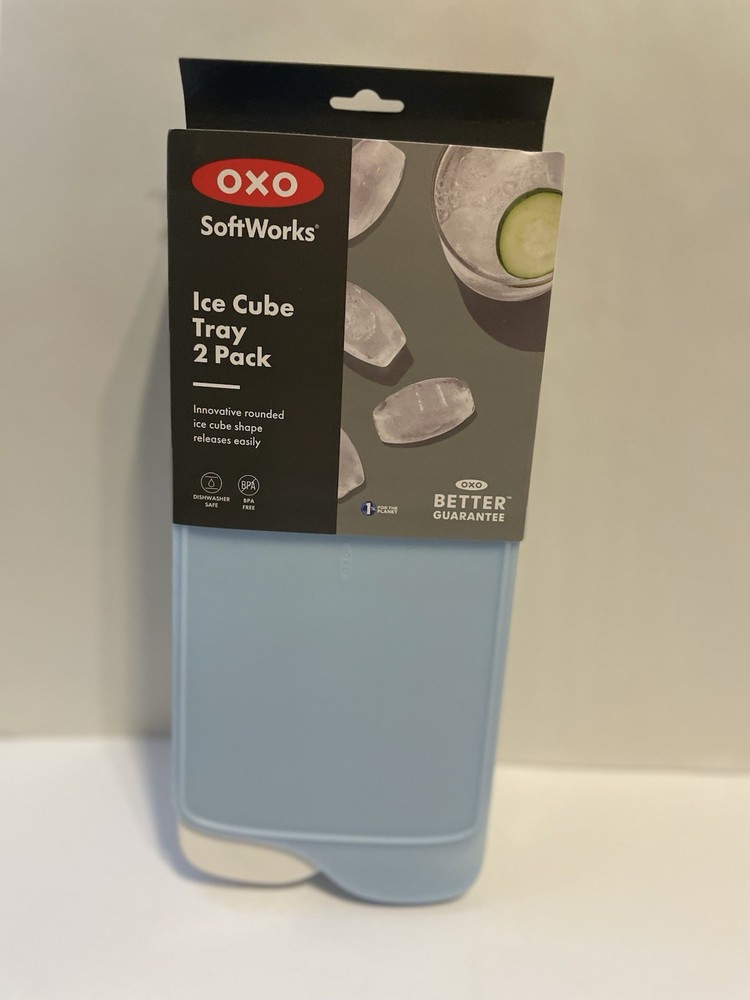 OXO Good Grips Covered Ice Cube Tray - 2 Pack