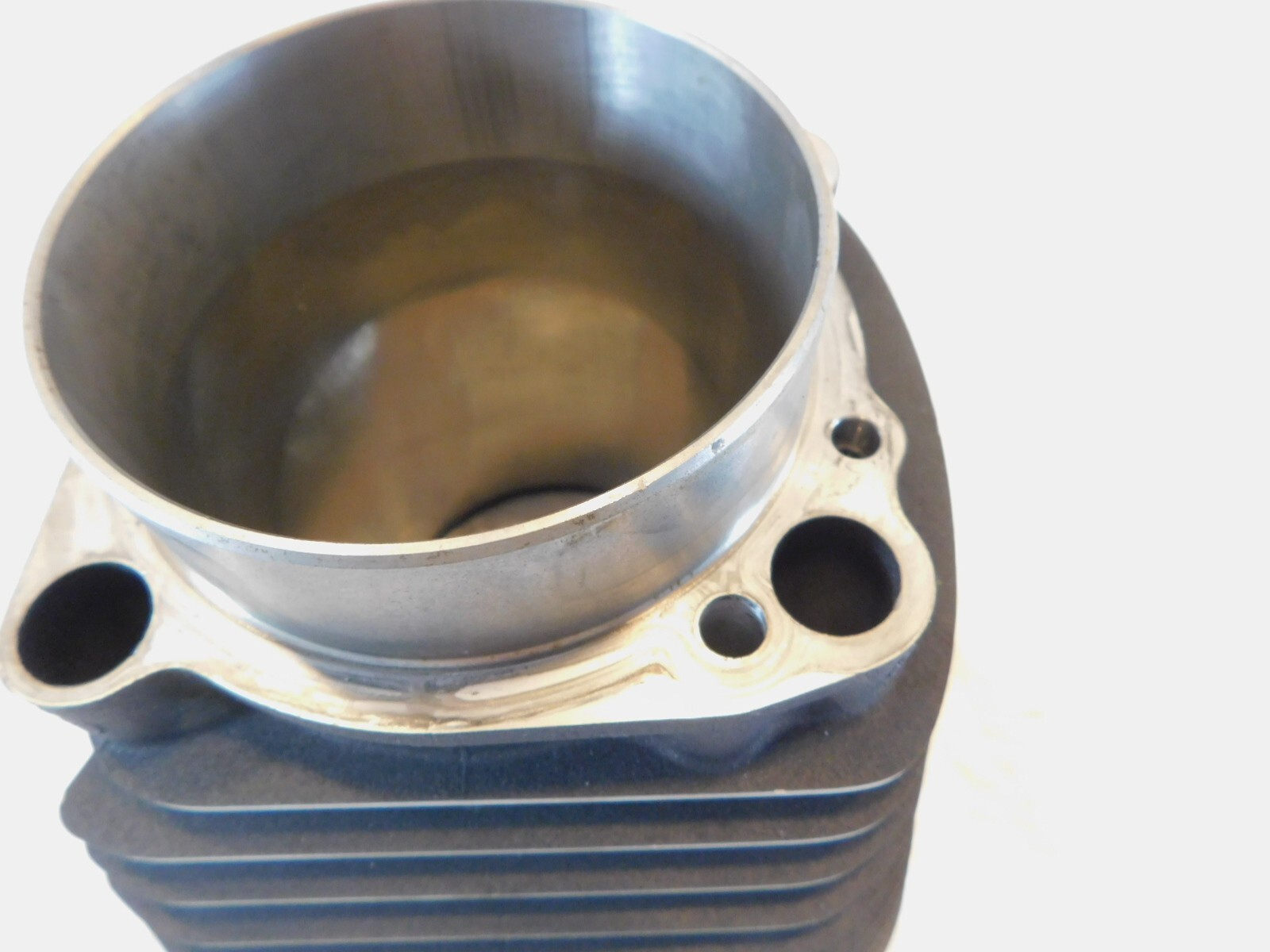 Harley Davidson Sportster 1200 48 Forty-Eight Engine Cylinders Barrel & Pistons