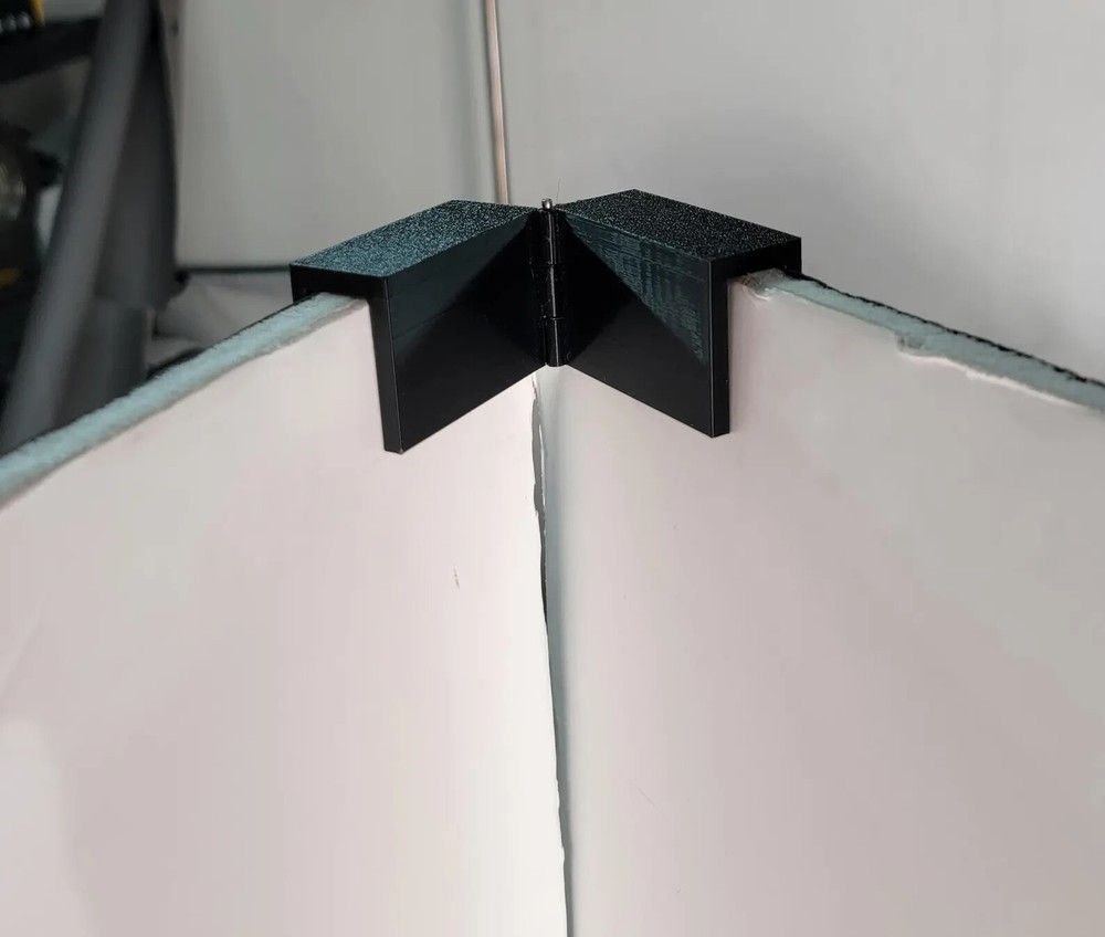 V-Flat Holder for Photography & Videography - Fixes Foldable VFlats