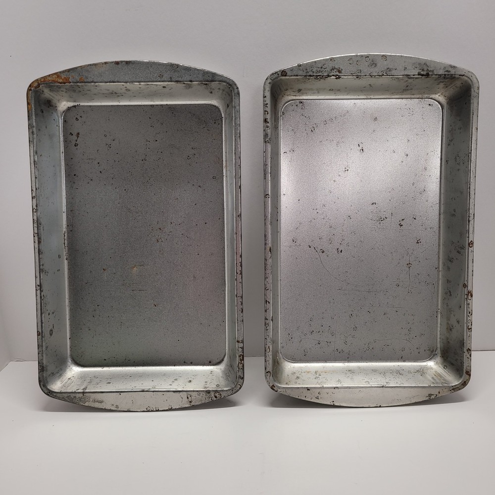 2 VTG 11x7 Rectangular Cake/Baking Pans