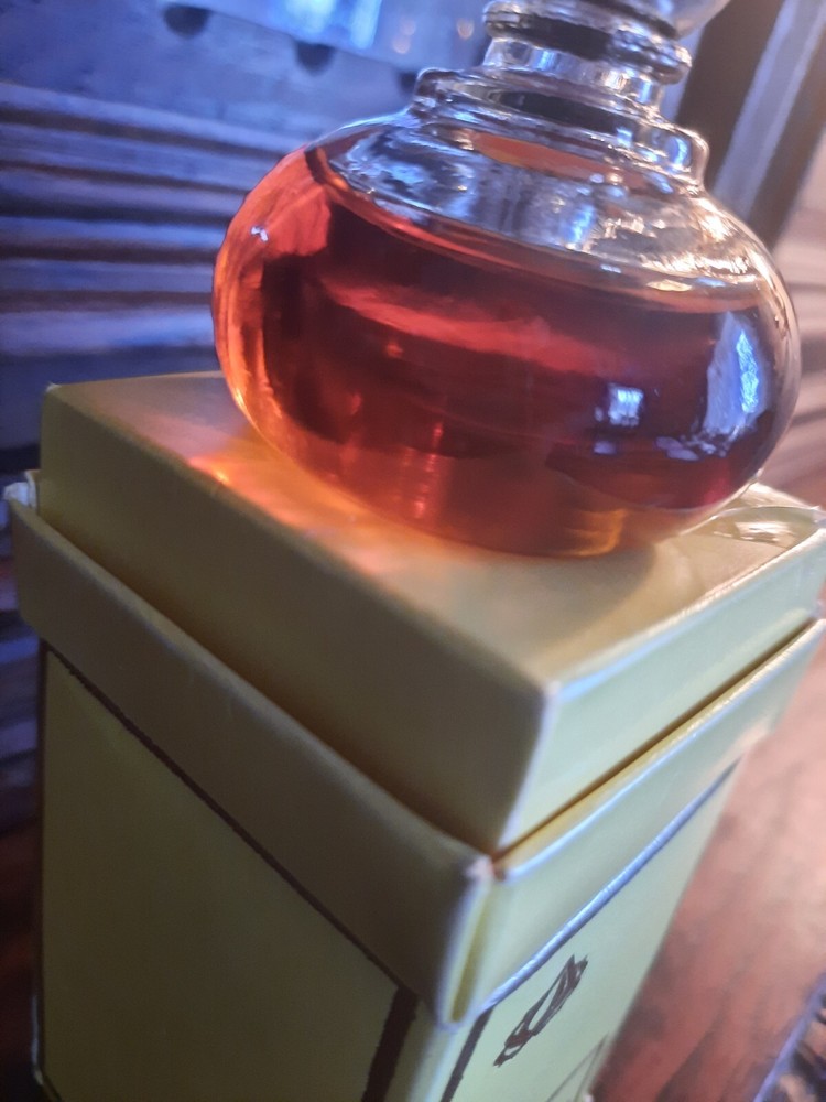 Vintage Soviet perfume "ONCE UPON A TIME" "Однажды"