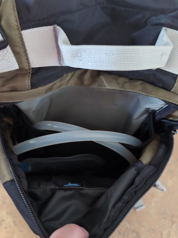 Nalgene Hydration Pack Backpack Green And Black NEW