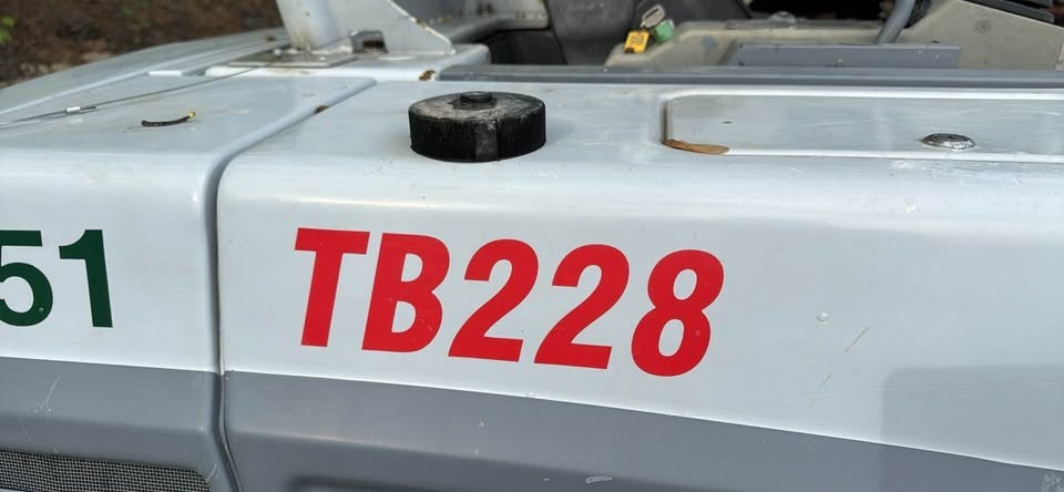 2015 Takeuchi TB228 Mini Excavator