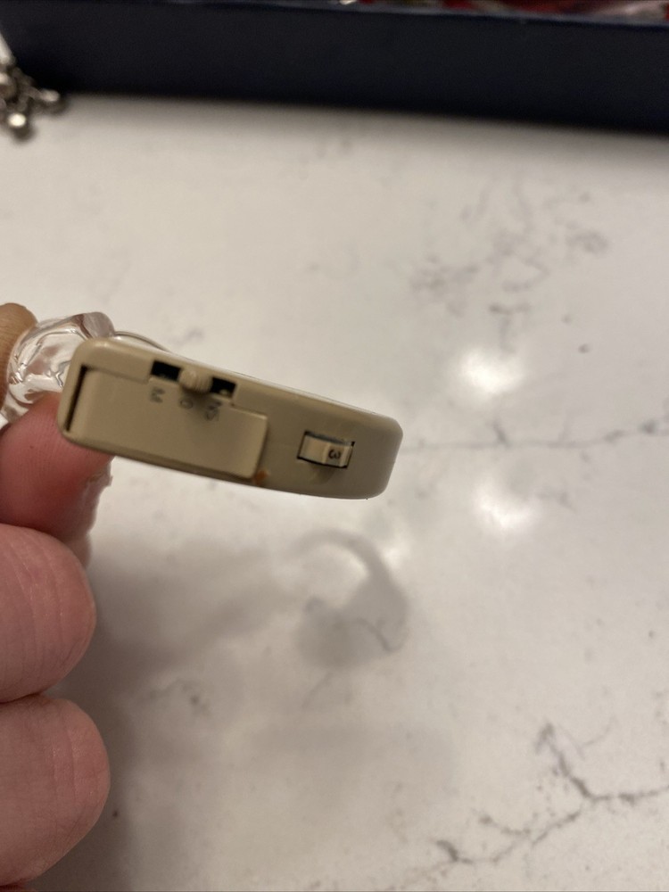 Oticon Hearing Aid - single