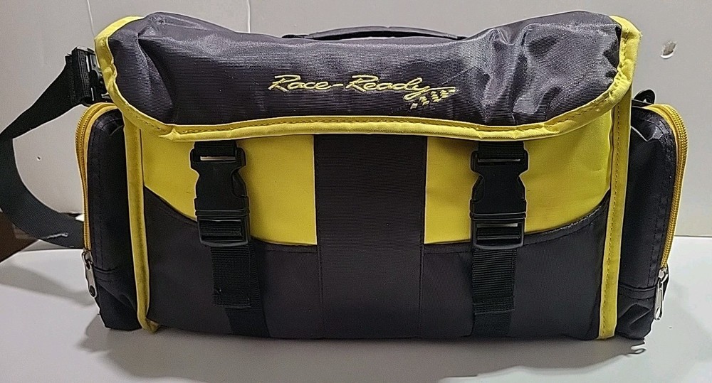 Racing Radios Diversified Electronics Headset 2