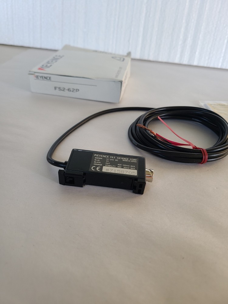 Keyence FS2-62P Fiber Optic Sensor Amplifier