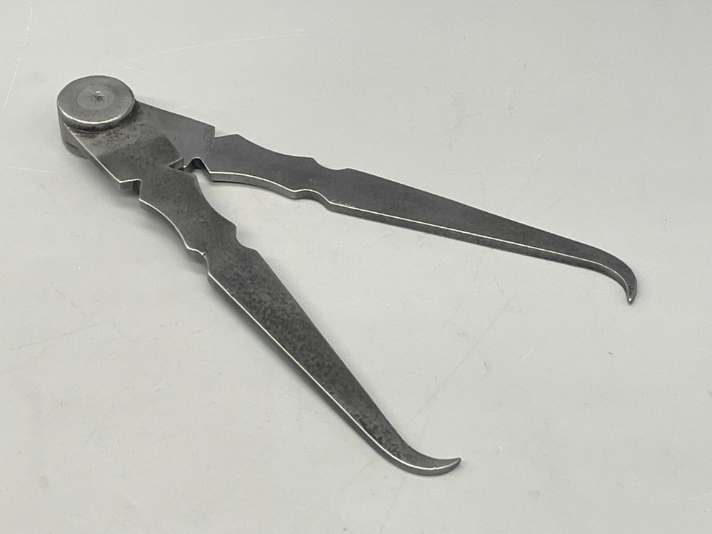 Vintage 6" Outside Caliper Engineer Measuring Tool