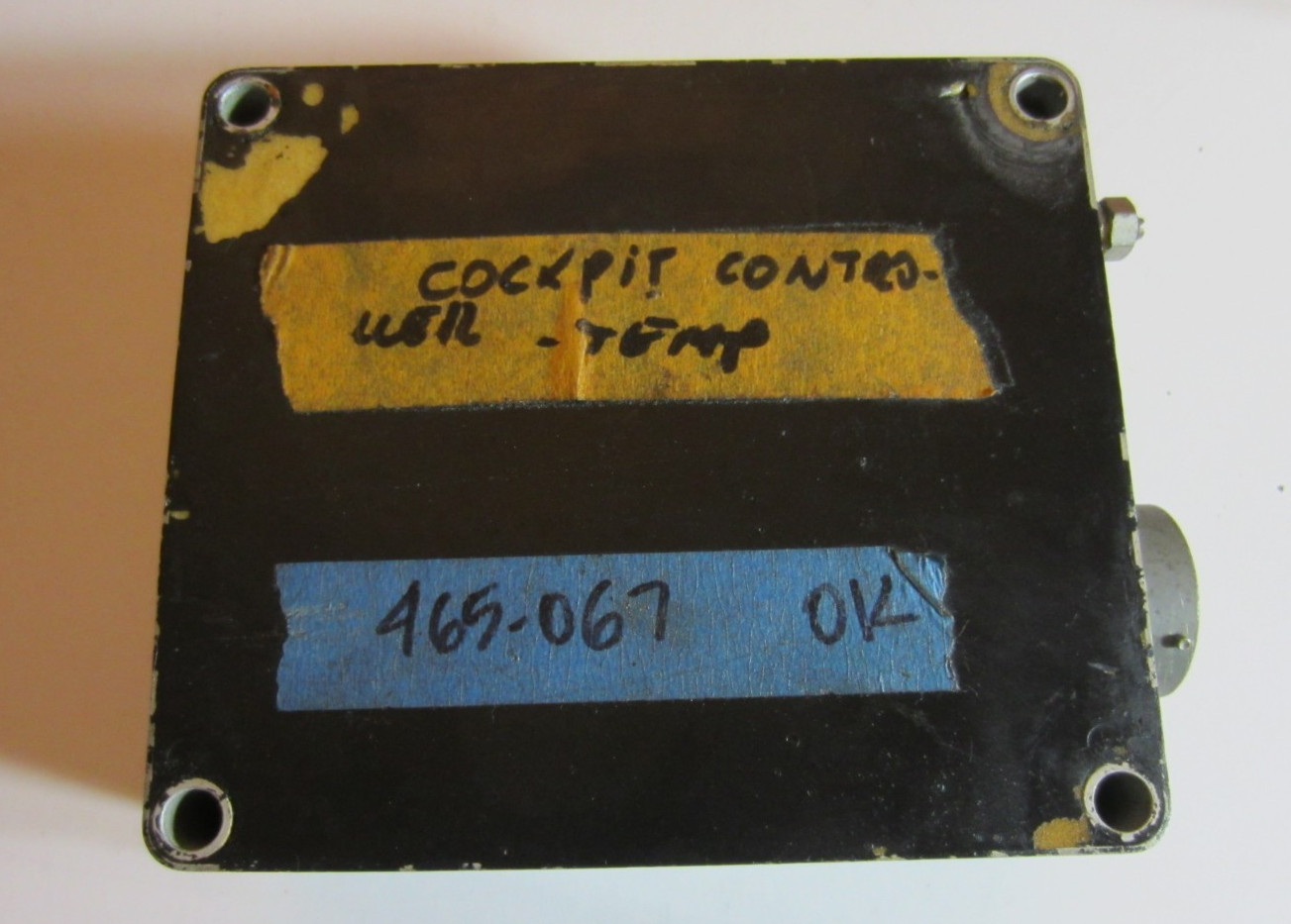 HAMILTON STANDARD TEMPERATURE CONTROLLER P/N 754660-2