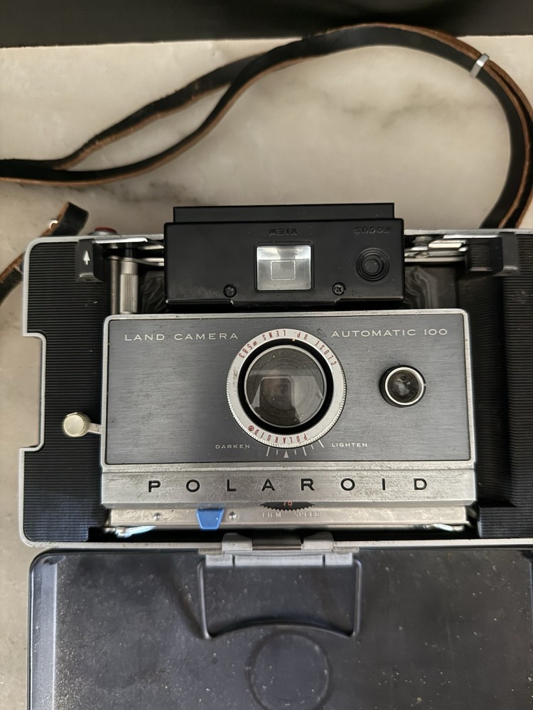 Vintage Polaroid Automatic 100 Land Camera