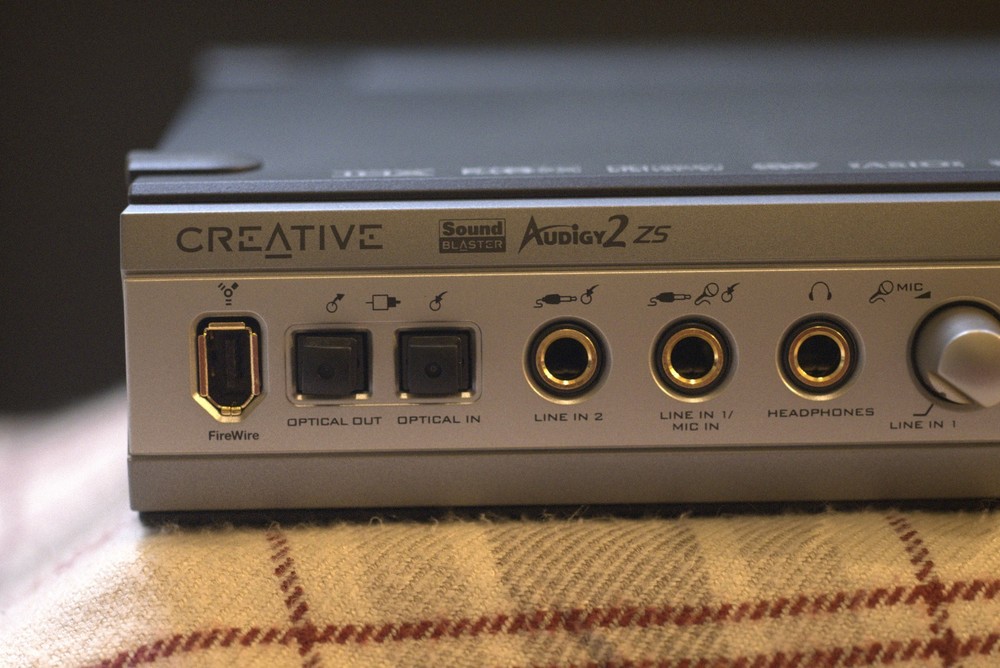 creative sound blaster audiology zs