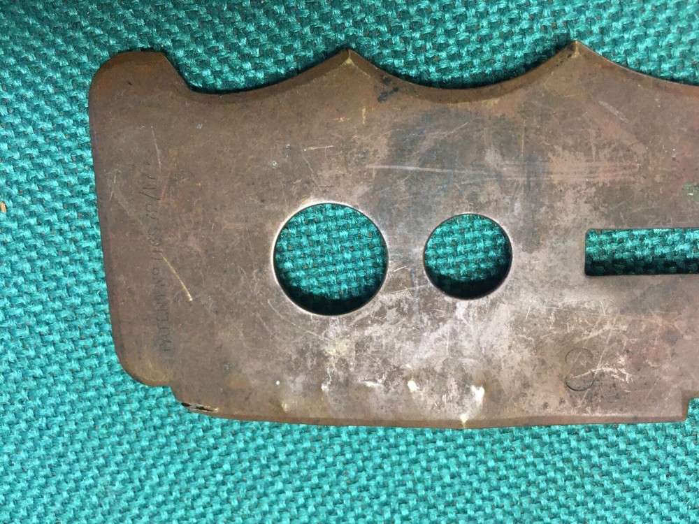 WWII / WWI Brass Multi-Purpose BUTTON BADGE UNIFORM CLEANING GUARD