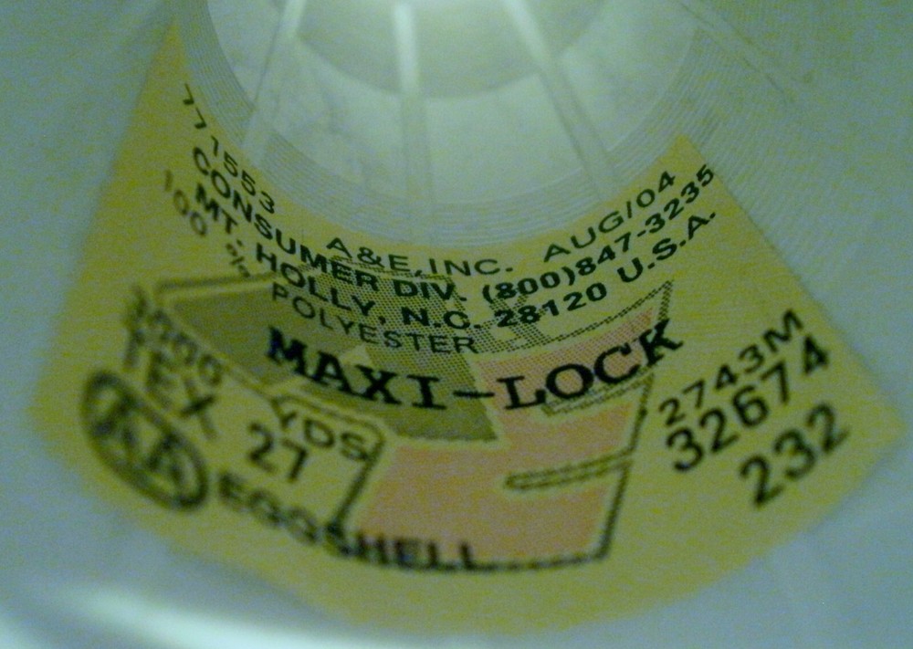 100% Polyester Sewing Serger Thread Eggshell Green