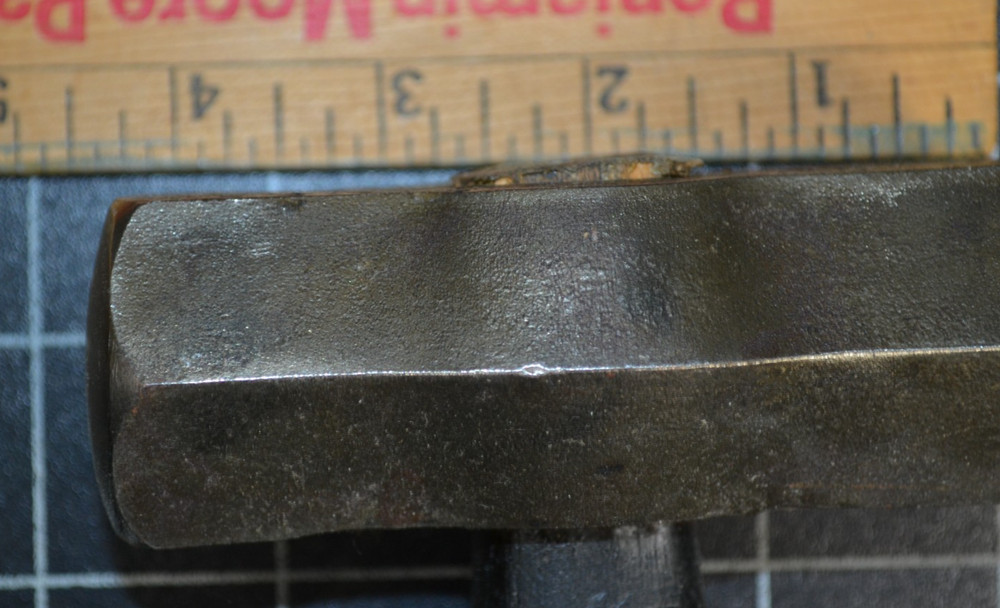BLACKSMITH ROUNDING FORGING HAMMER - BLACKSMITH MADE - 2 1/2# - UNUSED