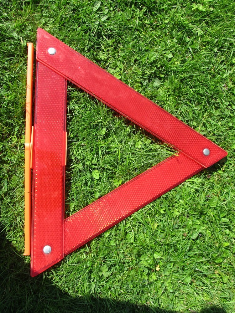 Emergency Breakdown Hazard Warning Triangle Foldable Reflective Roadside Safety