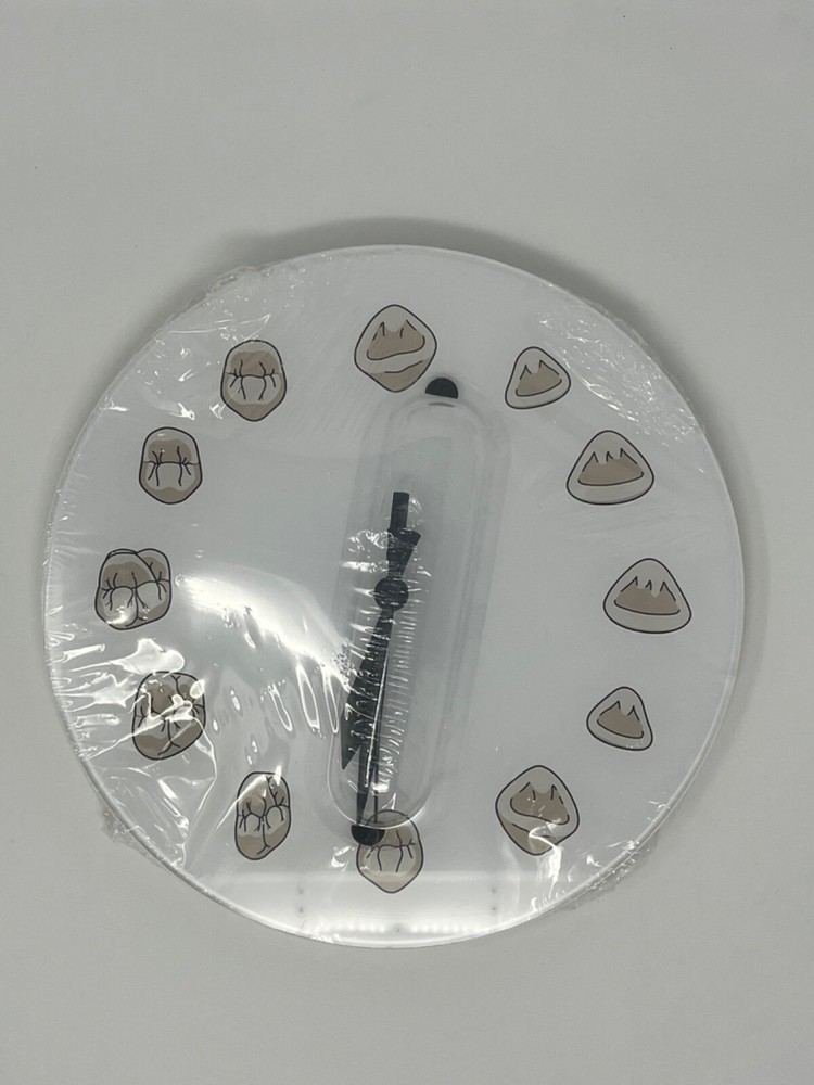 Novelty Tooth Clock