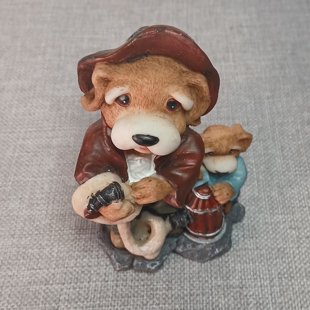 Fireman Fire Dog with Water Hose Fire Extinguisher Fire Hat 4.5 " Tall