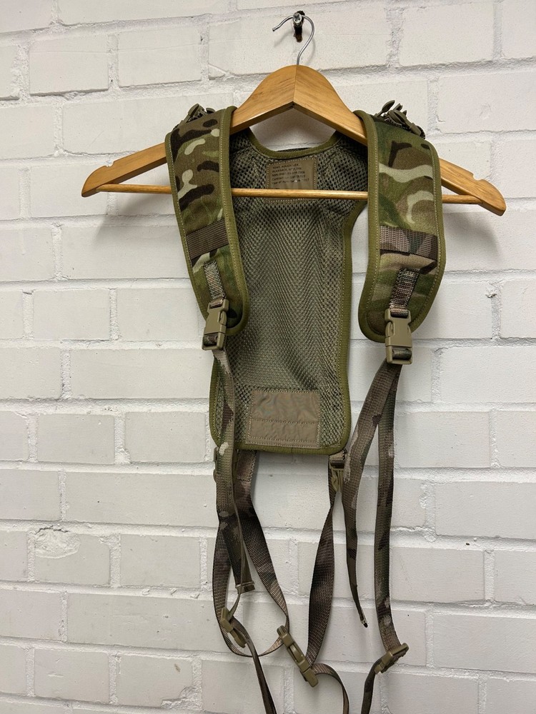 SIDE POUCH YOKE - Complete with 2 straps ,Shoulder straps for Rocket pockets NEW