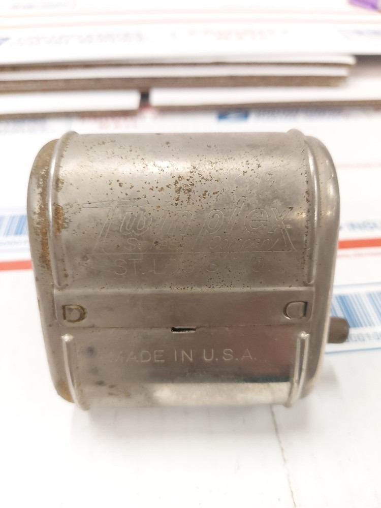 Vintage Twinplex Razor Blade Sharpener Preowned