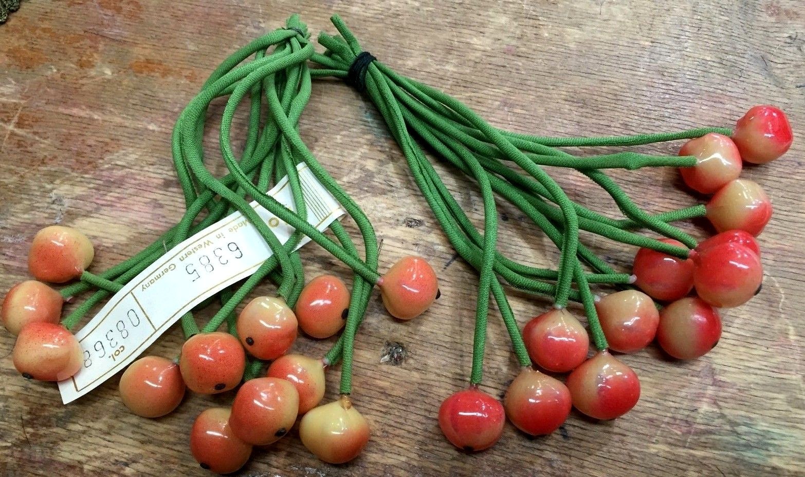 vintage berry celluloid 1940s made in Germany 1 bundle