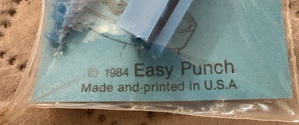 EASY PUNCH LARGE SPOOL HOLDER 8603 FOR AUTOMATIC EMBROIDERY MACHINE