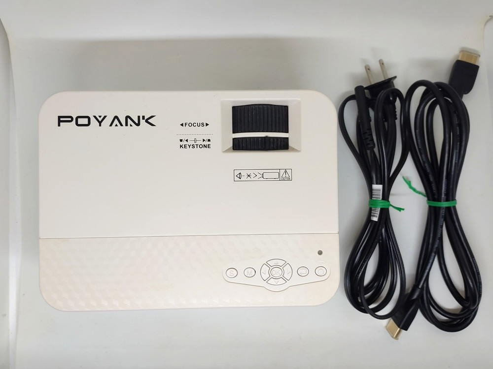 Poyank TP-01 Mini Projector