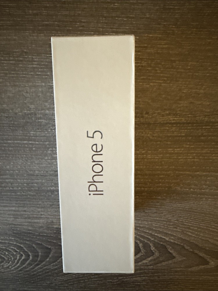 iPhone 5 ( BOX ONLY )