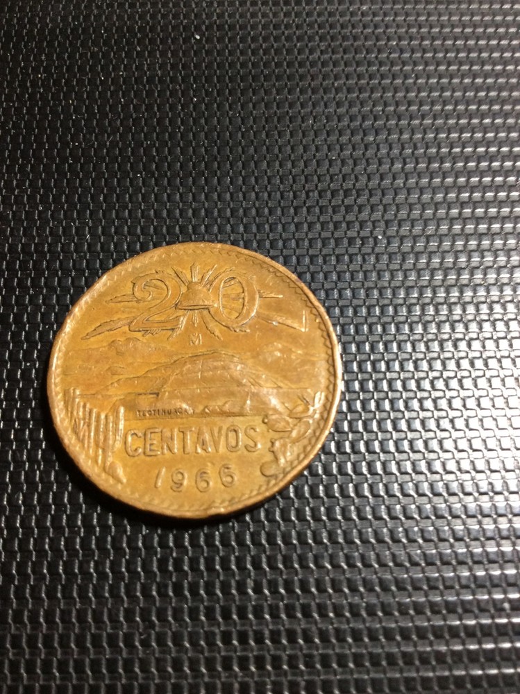 Mexico 20 Centavos 1966 As Pictured. Free Postage