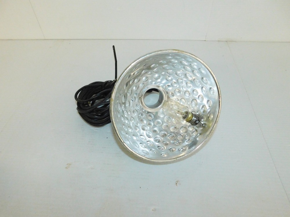 NORMAN REFLECTOR W/ LIGHT (MIQ23)