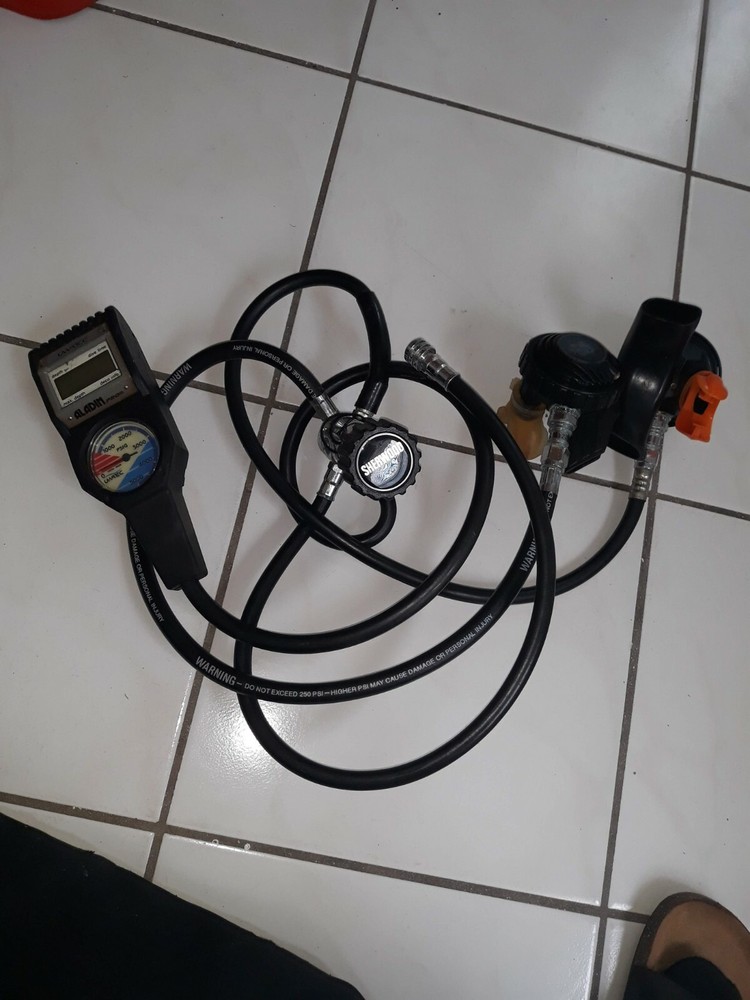 DIVING GEAR