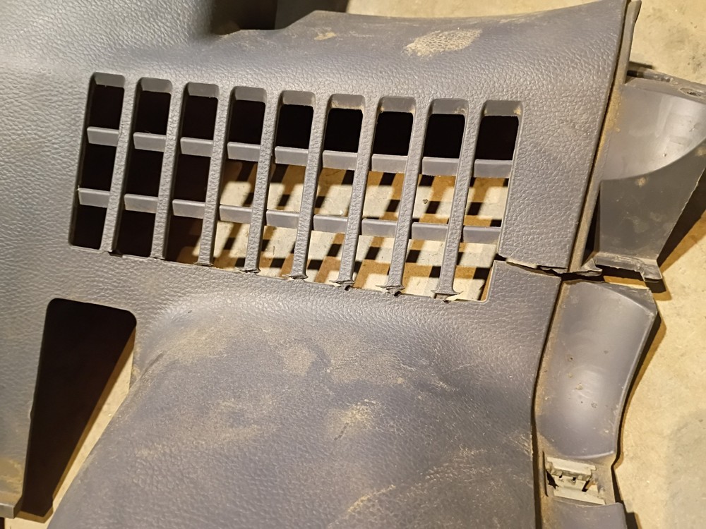 Peterbilt Lower Dash Pieces