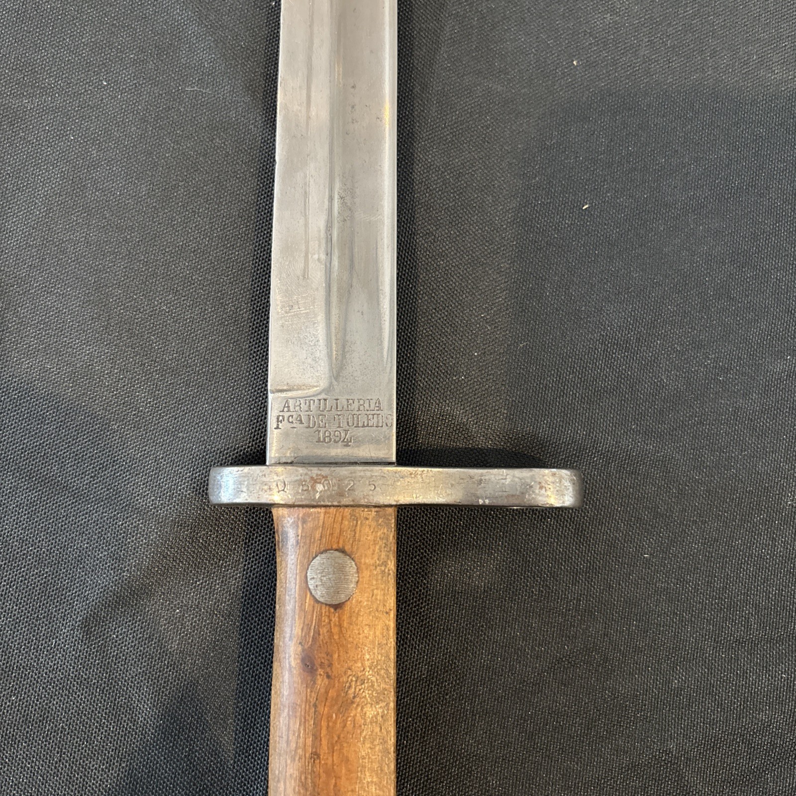 ORIGINAL SPANISH 1893 MAUSER BAYONET, SCABBARD 1894 Date Q5025 Artilleria Toledo