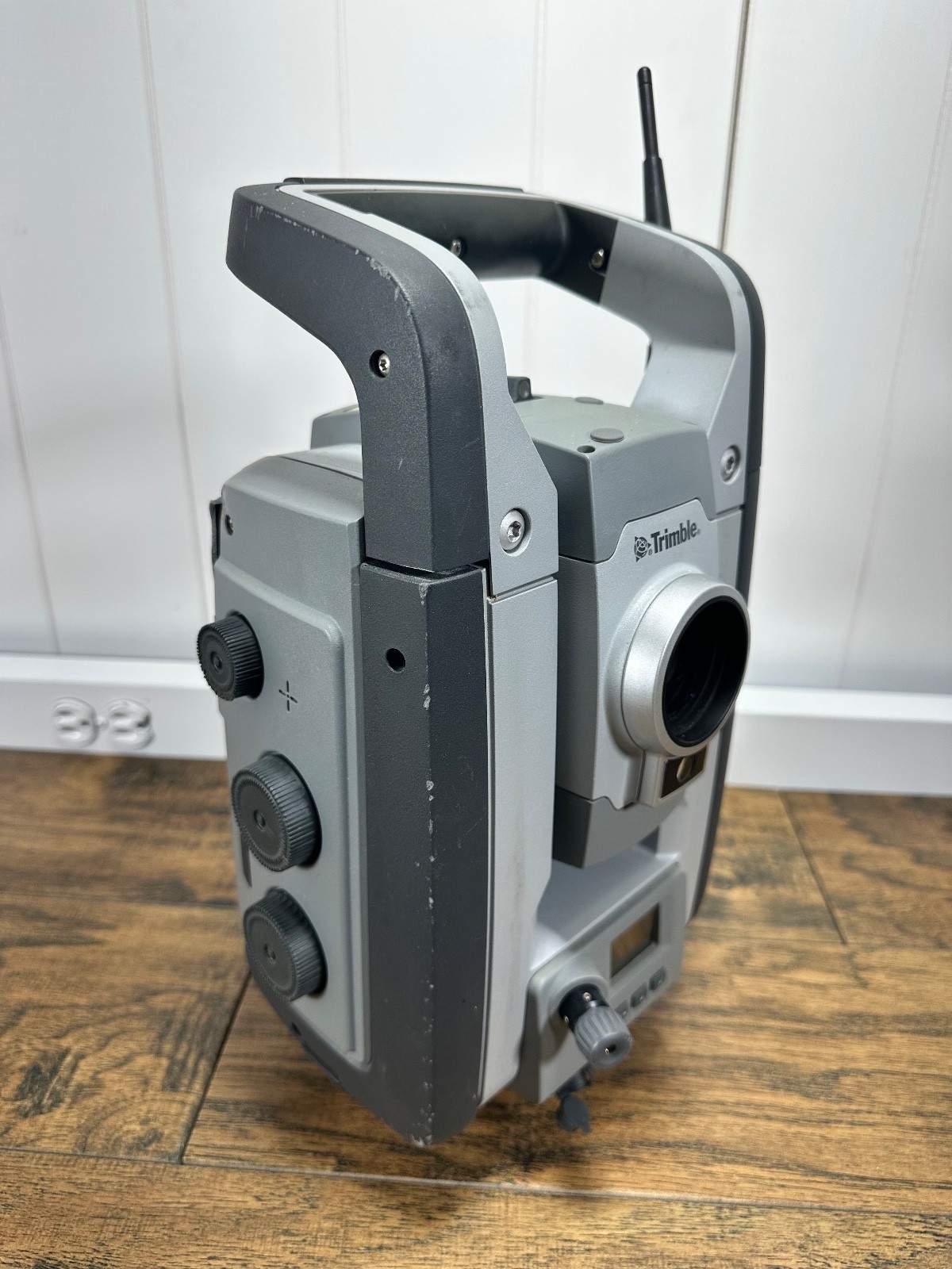 PLEASE READ Trimble Total Station S8 1” High Precision Y92