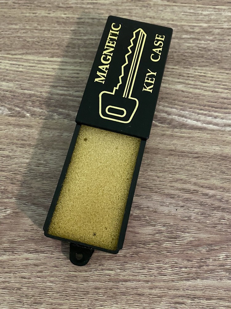 Magnetic Hide a Key / Key Case - Black
