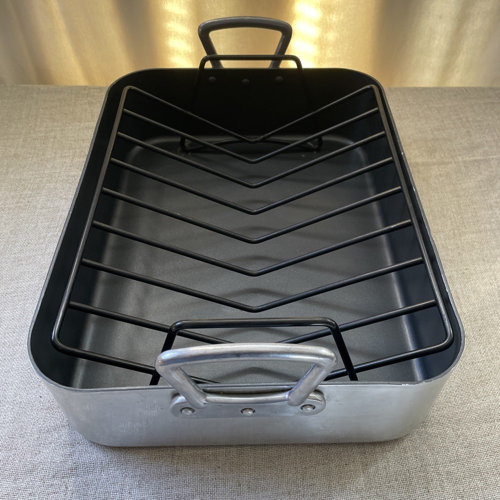 Nonstick Rectangular Roasting Pan With Rack 16” X 12” X 4”