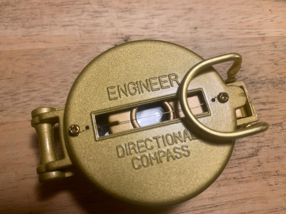 Liquid Filled Engineer Directional Compass Metal Casing with Locking Lid EXP13