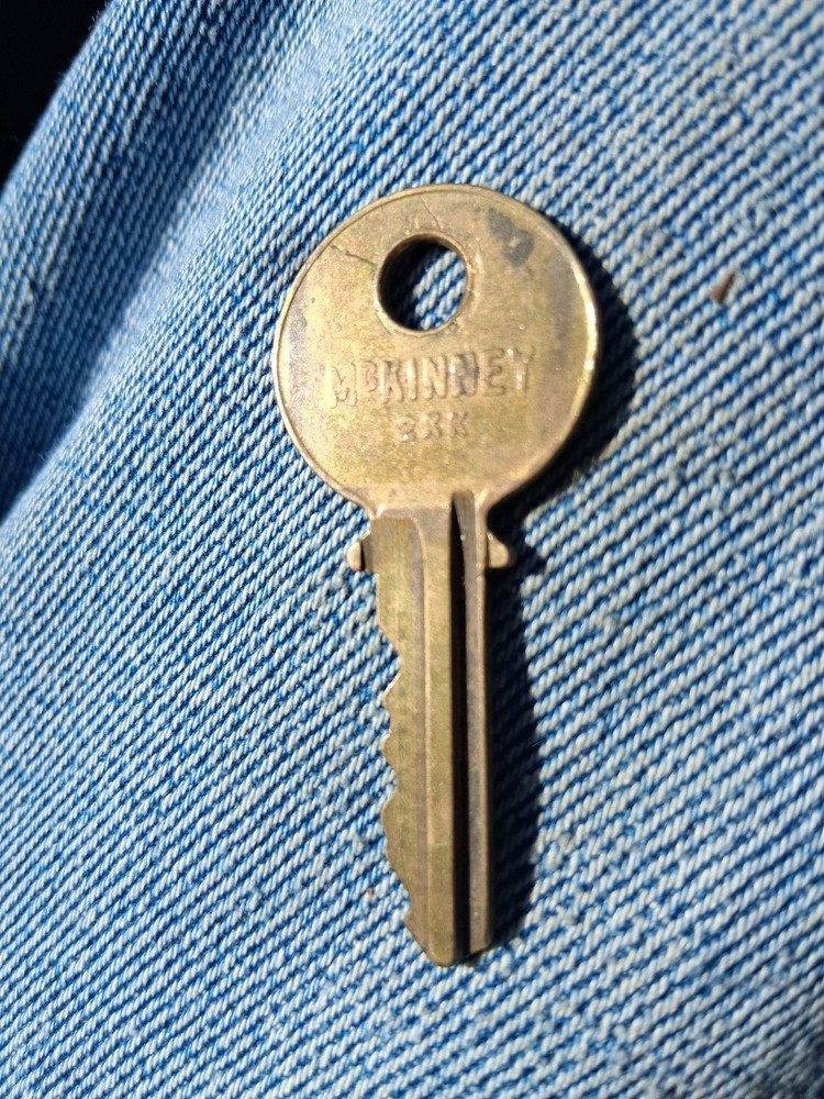 McKinney Lock Key By Code R1142 Free Shipping