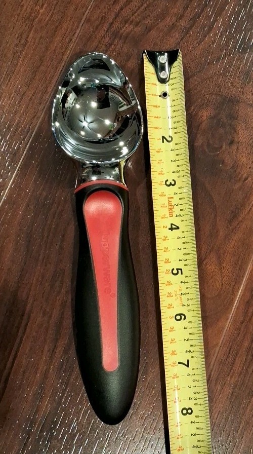 TUPPERWARE Ice Cream Scoop Mold #5472A-2