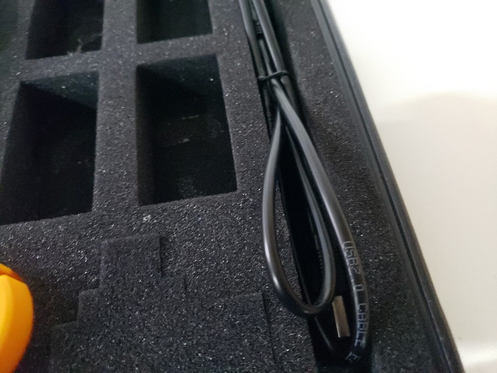 Lab Force Thomas Scientific TS-PC200 pH/mV/Cond/Temp Meter + Case