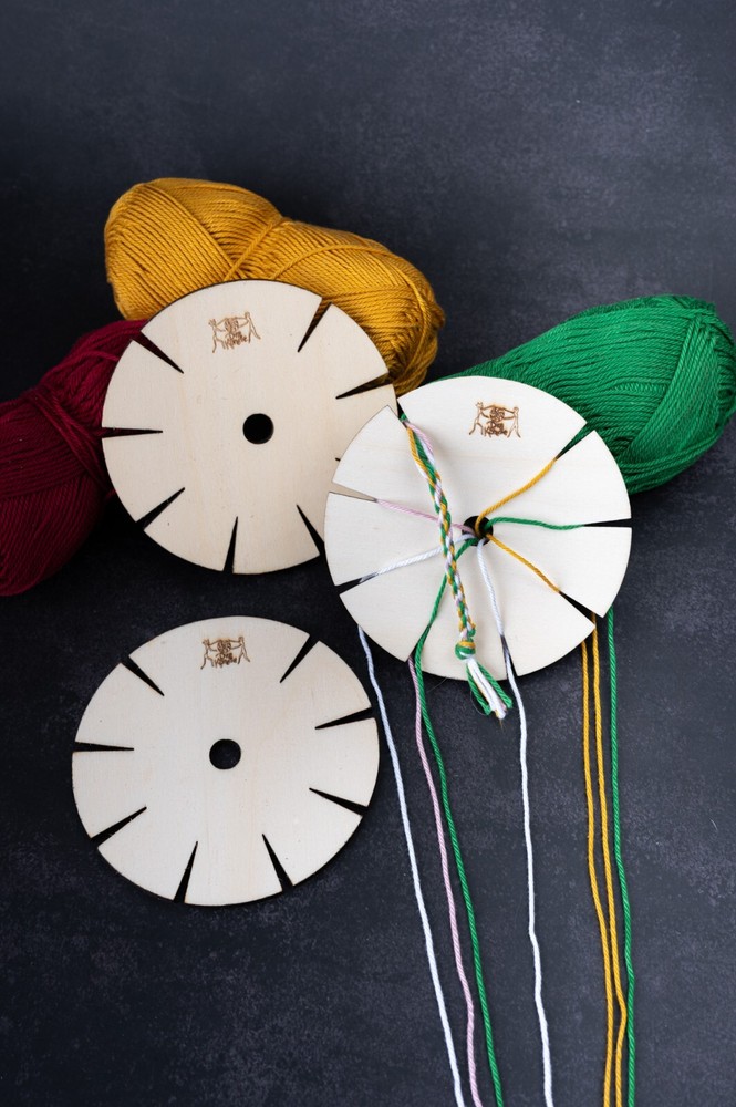 Kumihimo Disc – Craft with Ease and Precision