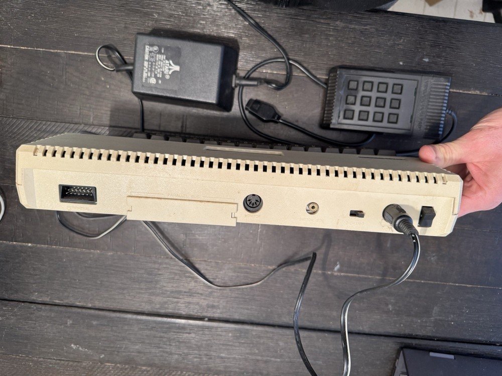 Vintage Atari 800XL Home Computer