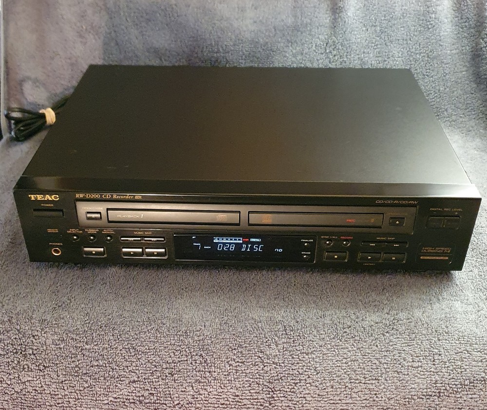 TEAC RW-D200 Dual Deck CD Rec. Excellent Condition - View It Working 💿 *UPDATE*
