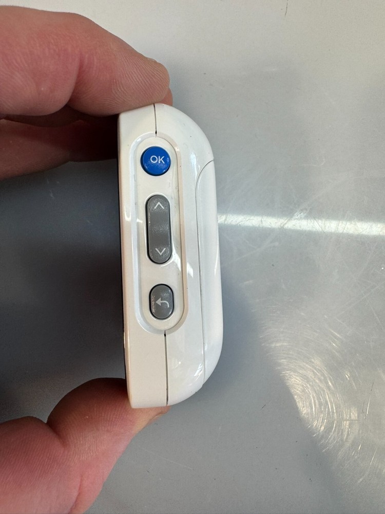 One Touch Verio Blood Glucose Meter Device with Zippered Hardback Case
